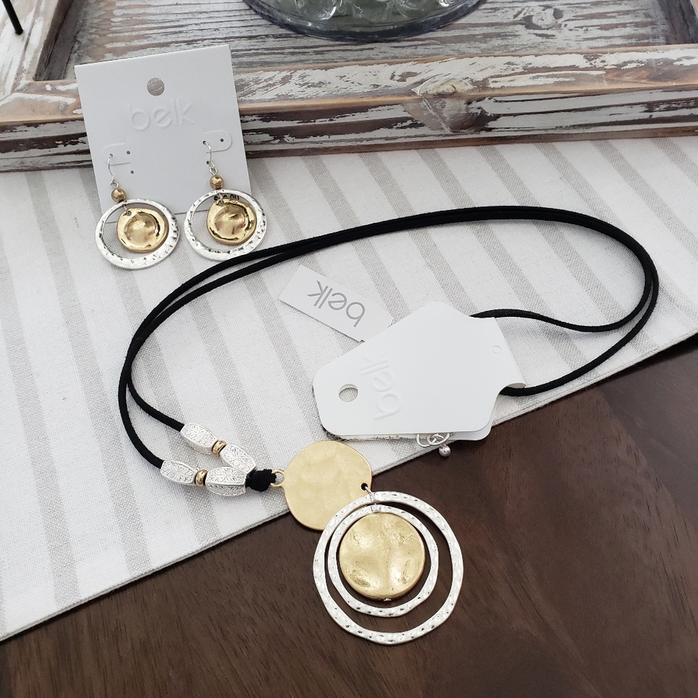 ***SOLD*** Long Necklace and Earring Set NWT